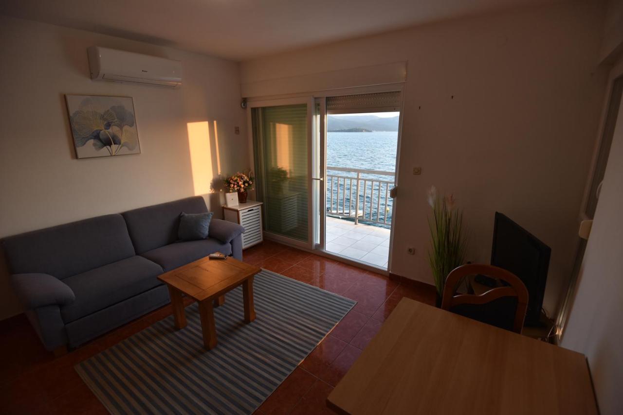 Holiday Home Komarna Exterior foto